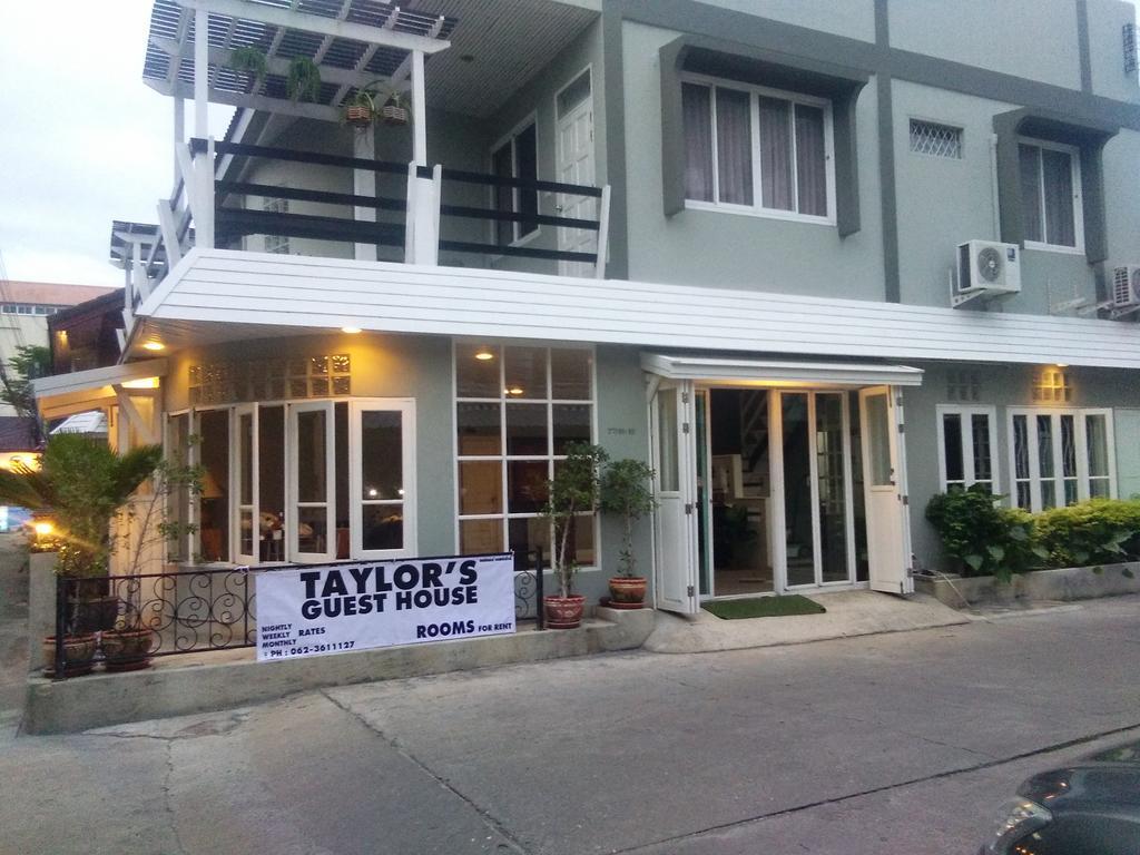 Taylor'S Guesthouse ホアヒン郡 エクステリア 写真